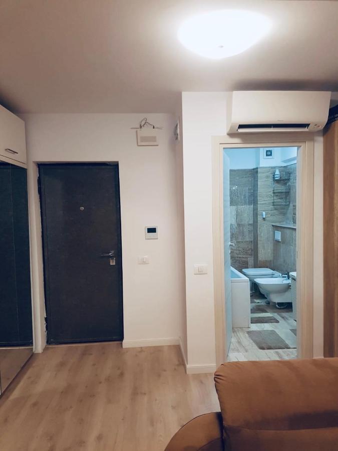Wave 2 Mamaia Prima Linie Vedere La Mare 120Mp Năvodari Kültér fotó