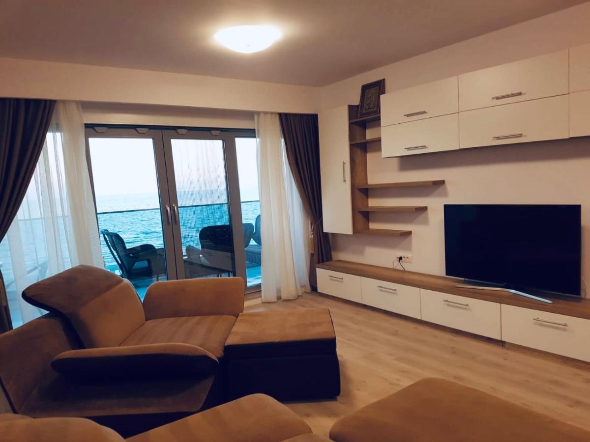 Wave 2 Mamaia Prima Linie Vedere La Mare 120Mp Năvodari Kültér fotó