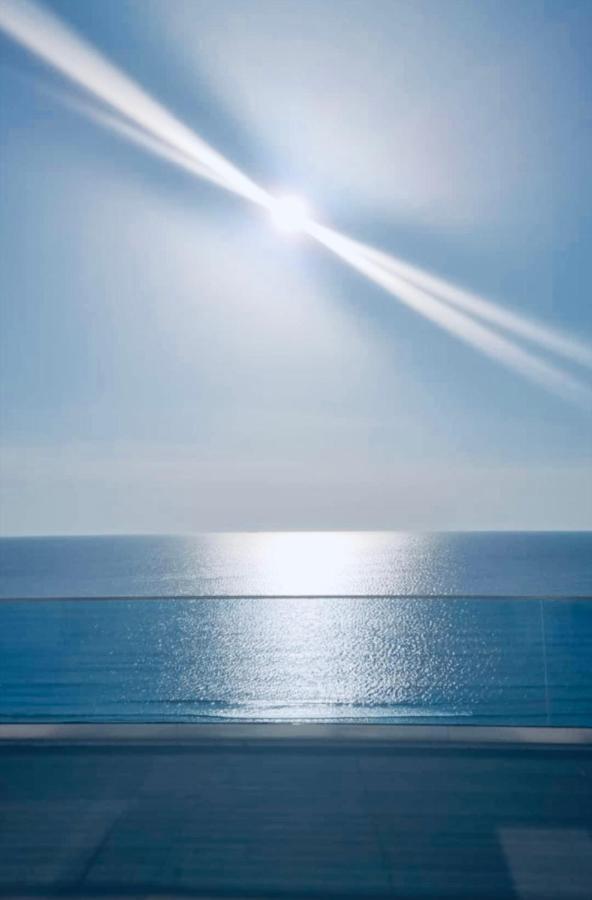 Wave 2 Mamaia Prima Linie Vedere La Mare 120Mp Năvodari Kültér fotó